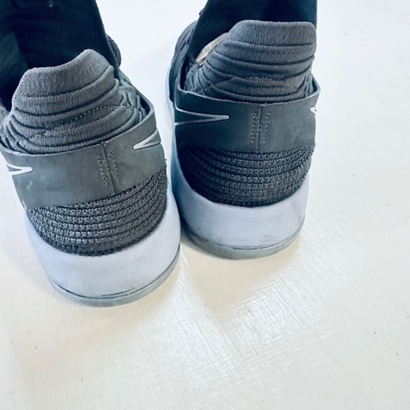 Size 12 Nike KD Grey 2017 - Picture 5 of 9